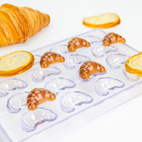 Polykarbonátová forma na pralinky, 275x175 mm | MARTELLATO, Croissant