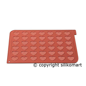 Silikonová podložka s vyznačenými srdíčky, 30x40 cm | SILIKOMART, Heart Macarons