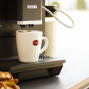 Automatický kávovar s vyjímatelným zásobníkem na vodu o objemu 2,2 l  | NIVONA, Cafe Romatica 960, NICR960